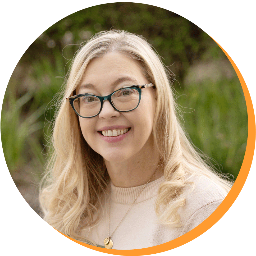 Carter Rakovski, Ph.D, Circular Headshot